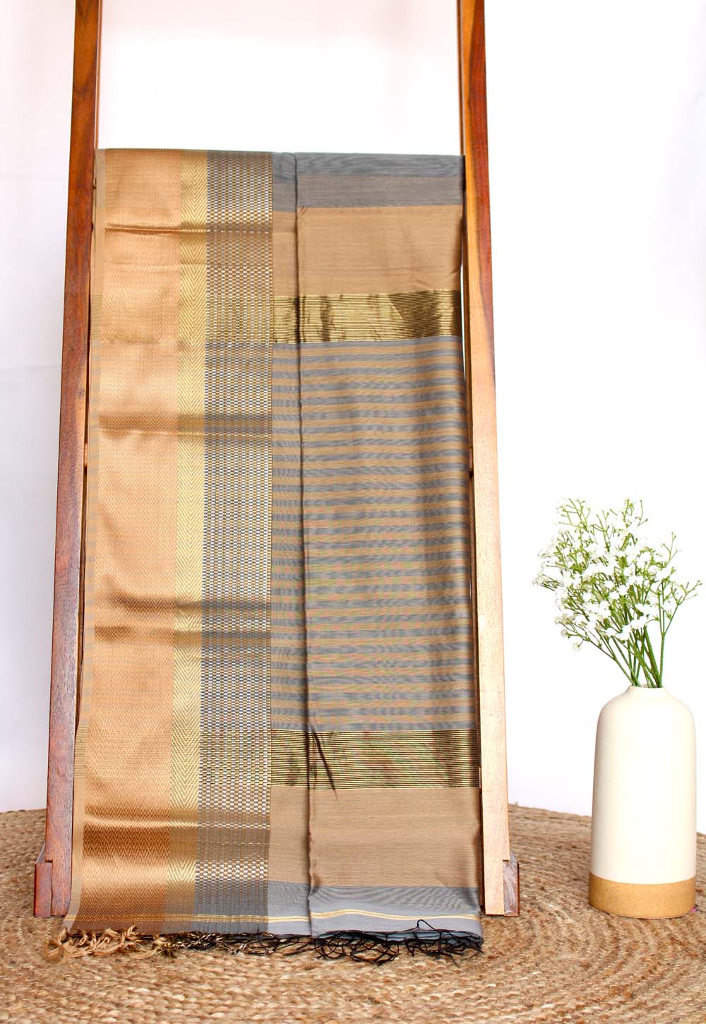 Grey Plain Maheshwari Saree with Golden Stripe Pallu