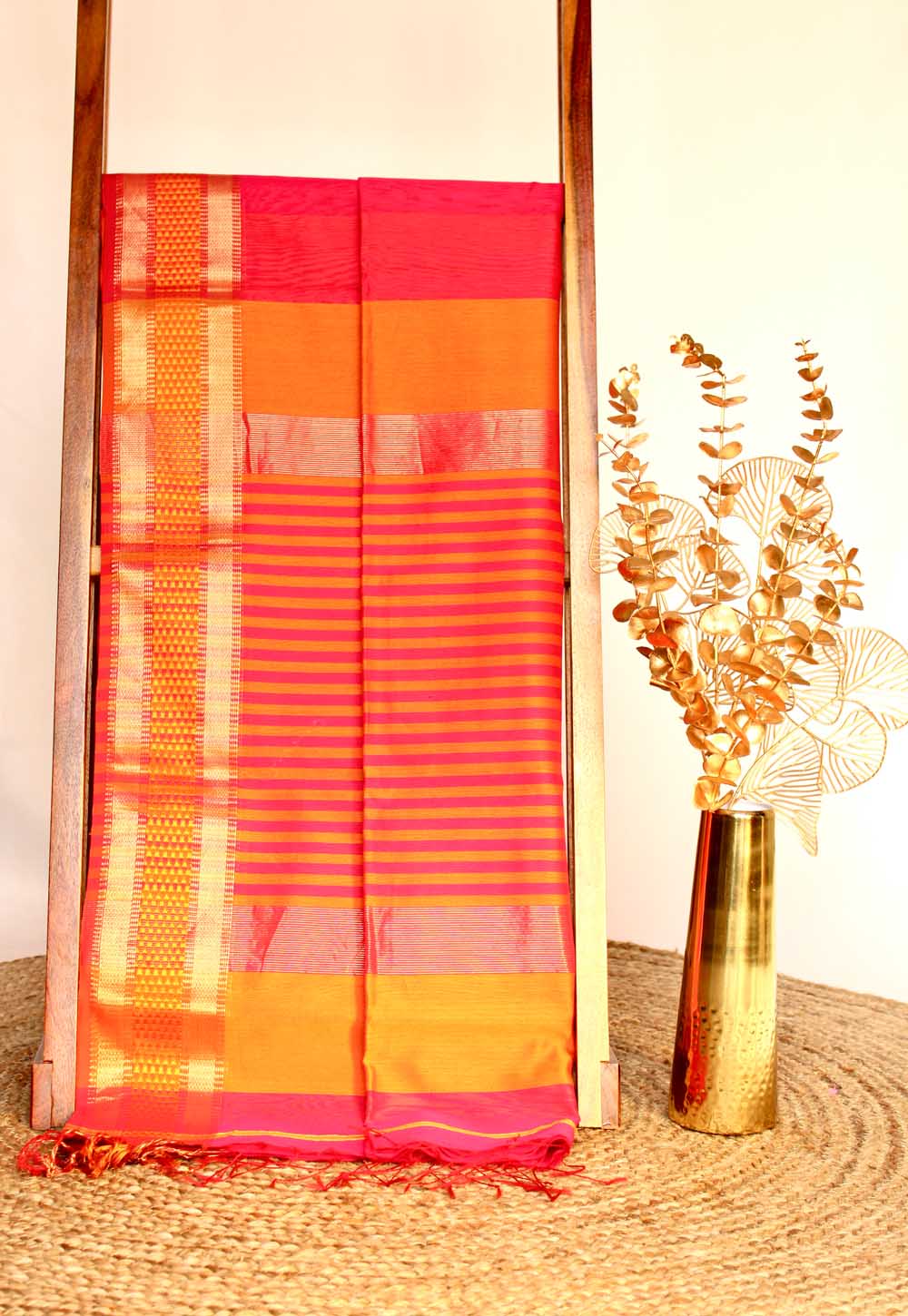 Pink Plain Maheshwari Saree with Orange Stripe Pallu