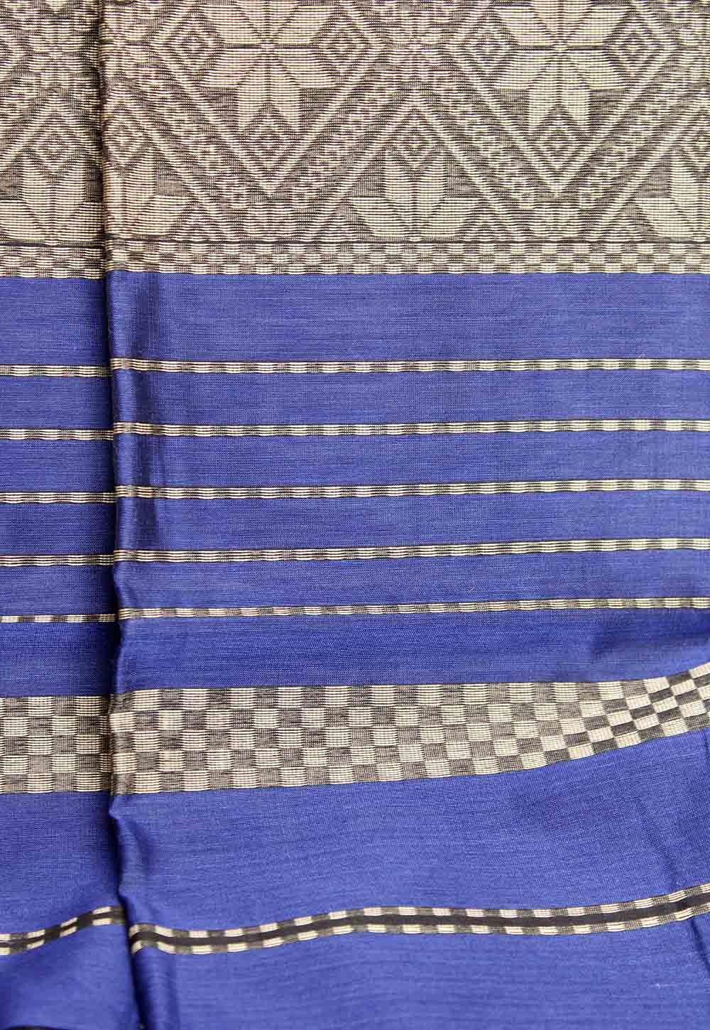 Royal Blue Maheshwari Saree with detailed weaving on Pallu & border